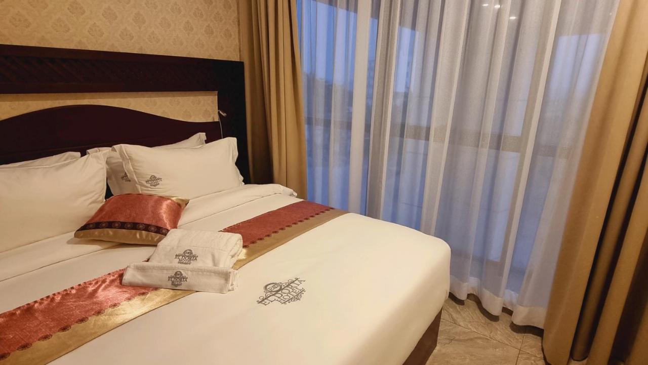El Doria Hotel Lome Ngoại thất bức ảnh